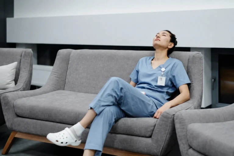 Things Nobody Tells You Before Your First Nursing Job