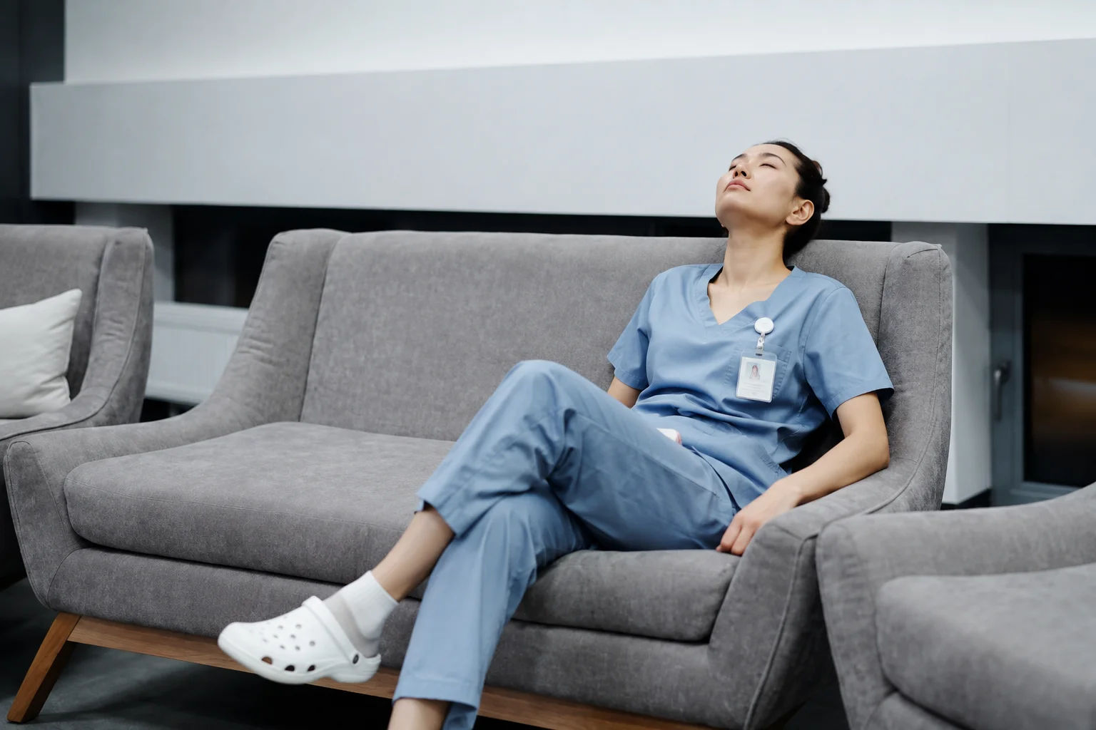 Things Nobody Tells You Before Your First Nursing Job